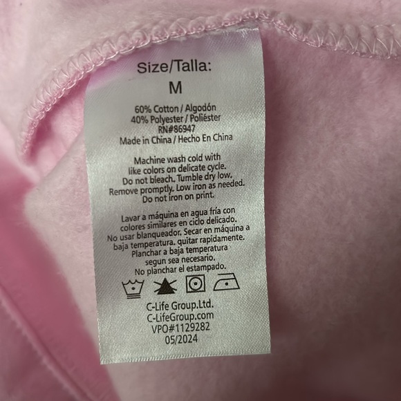 NWT Hello Kitty oversized crewneck sweatshirt in pink size medium by Sanrio - Picture 6 of 6